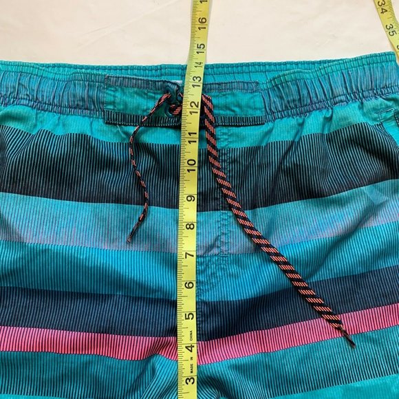 Nike Swim Trunks Board Shorts Mens Medium M Mesh Brief‎ Swoosh Colorful Striped - Picture 11 of 12